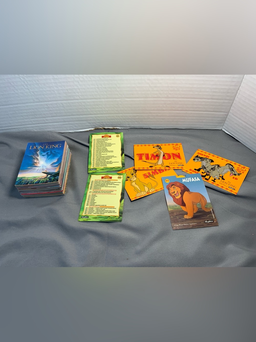 1994 Skybox The Lion King Complete Trading Card Set 1-90 + pop up card 3 more